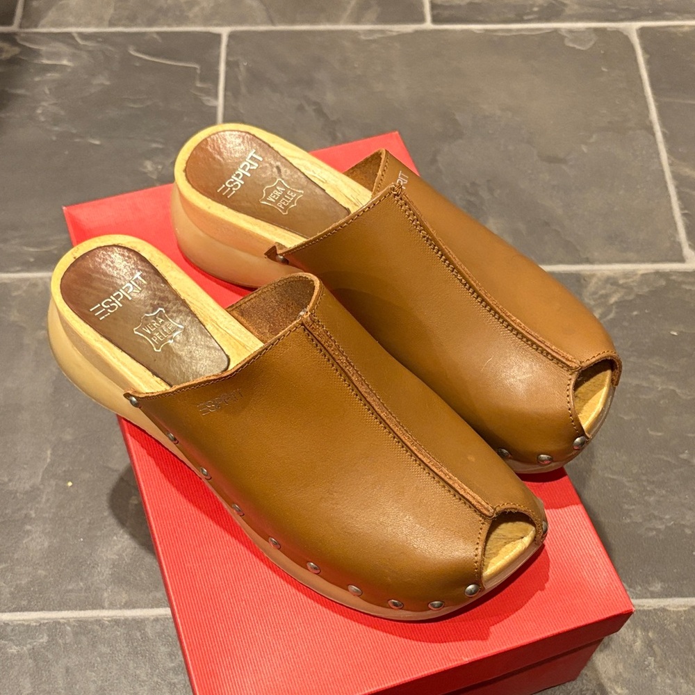 Brown leather clogs / shoes size EU38/ US8